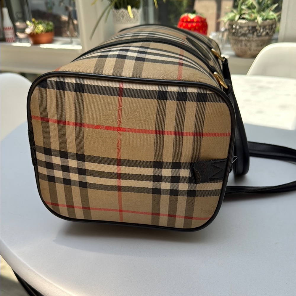 Authentic Burberry Horse Nova Check Leather & Canvas Large Boston Bag - Picture 7 of 15